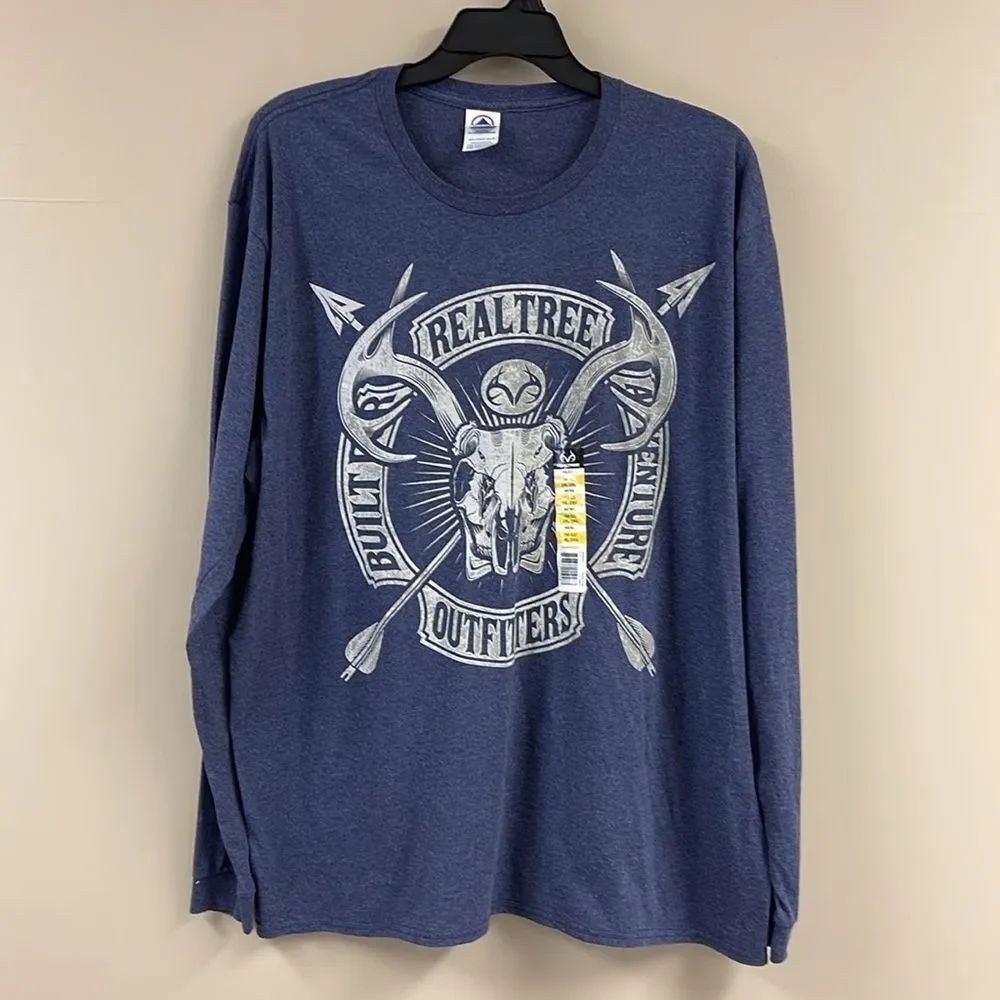 Realtree Outfitters Built For Adventure Skull & Arrow Long Sleeve T-Shirt NWT